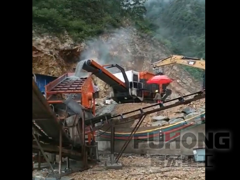 移動顎式破碎站 移動顎式破碎站