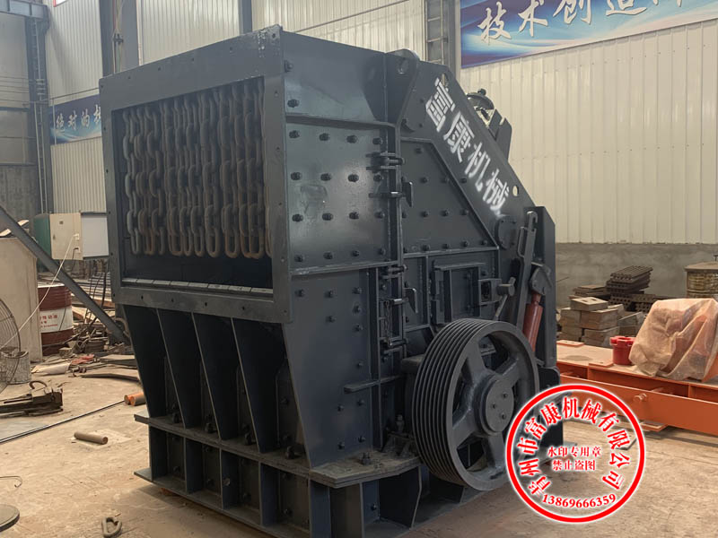 移動礦山破碎機機械設(shè)備 移動礦山破碎機機械設(shè)備